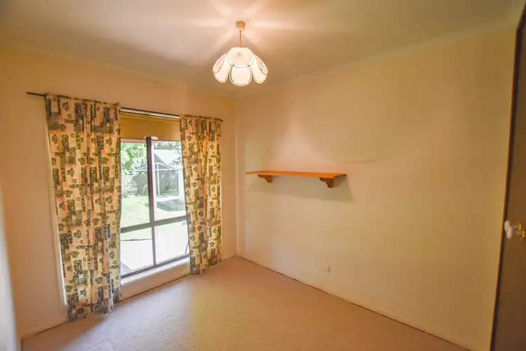 Seventh view of Homely house listing, 2 Kneebone Court, Myrtleford VIC 3737