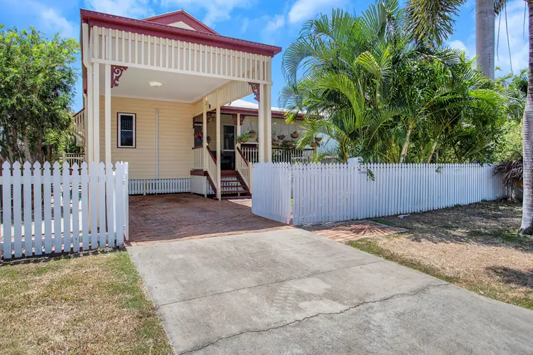 2/9A Byron Street, Mackay QLD 4740