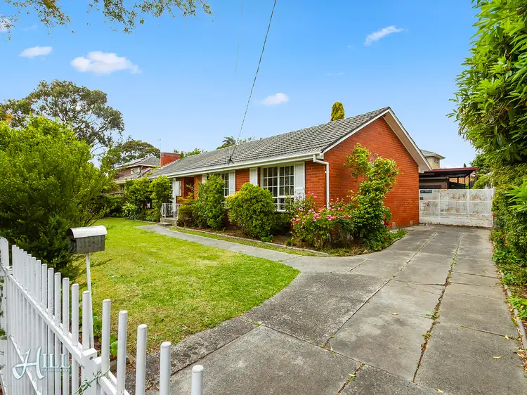2 Henry Road, Wantirna South VIC 3152