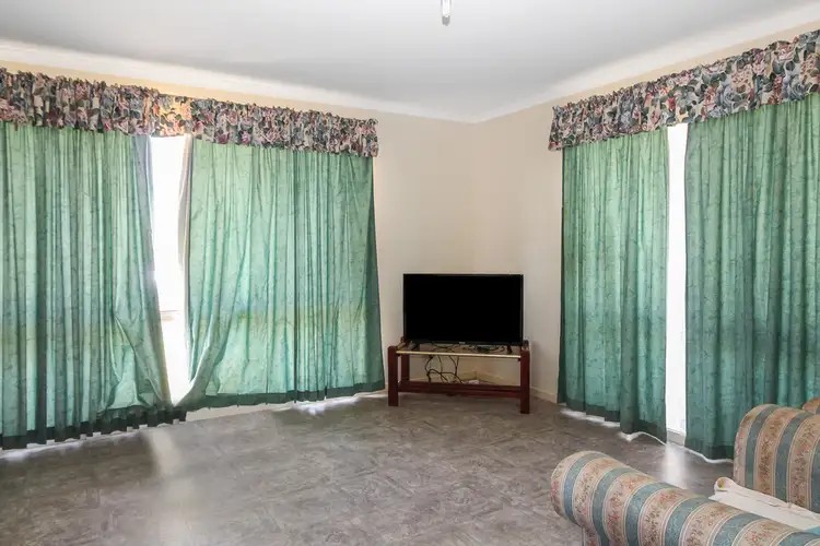 Fifth view of Homely house listing, 10 Elder Road, Griffith NSW 2680
