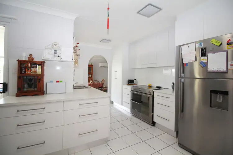 Third view of Homely house listing, 7 Jeannie Court, Rasmussen QLD 4815