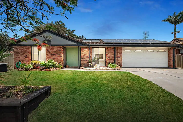 4 Vintage Lakes Drive, Tweed Heads South NSW 2486