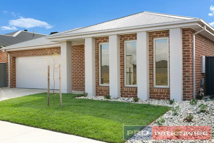 26 Roscommon Avenue, Alfredton VIC 3350