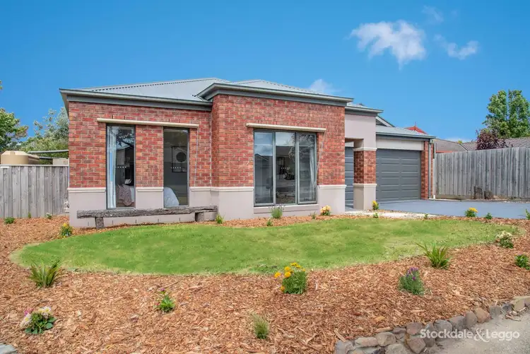 16 Gomms Road, Somerville VIC 3912