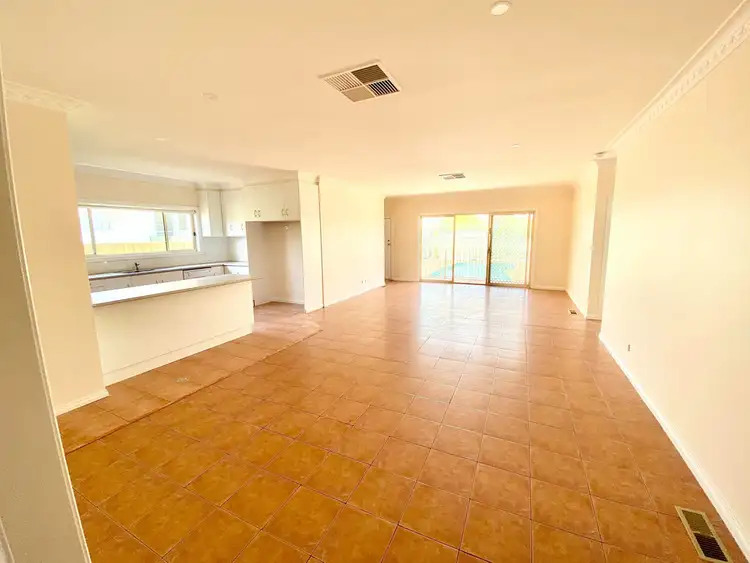 Fourth view of Homely house listing, 15 Hickey Crescent, Griffith NSW 2680