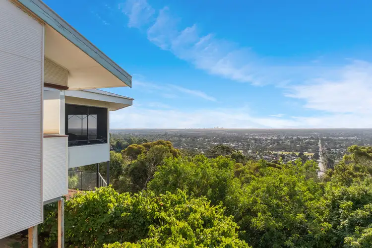 7 Pimelia Court, Swan View WA 6056