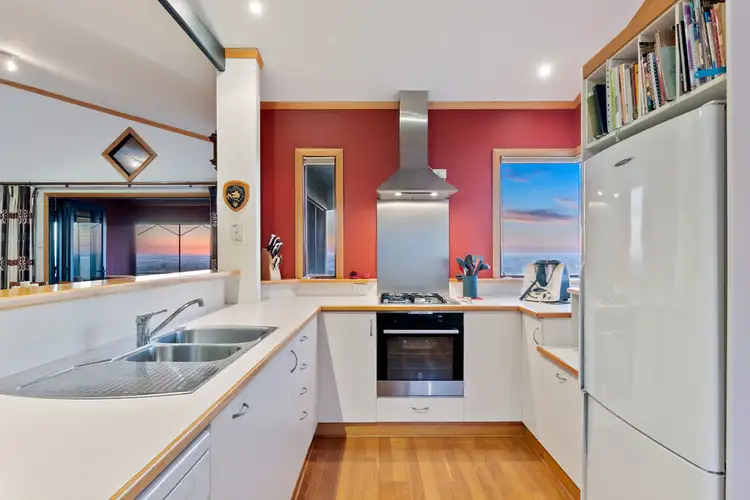 Fifth view of Homely house listing, 7 Pimelia Court, Swan View WA 6056