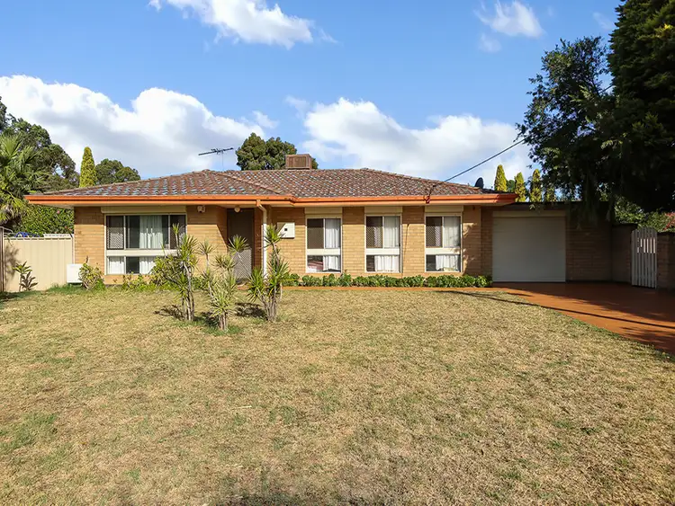 11 Sherwood Crt, Armadale WA 6112