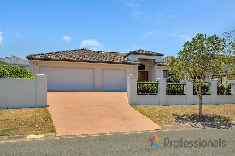 15 Rebholz Drive, Benowa Waters QLD 4217