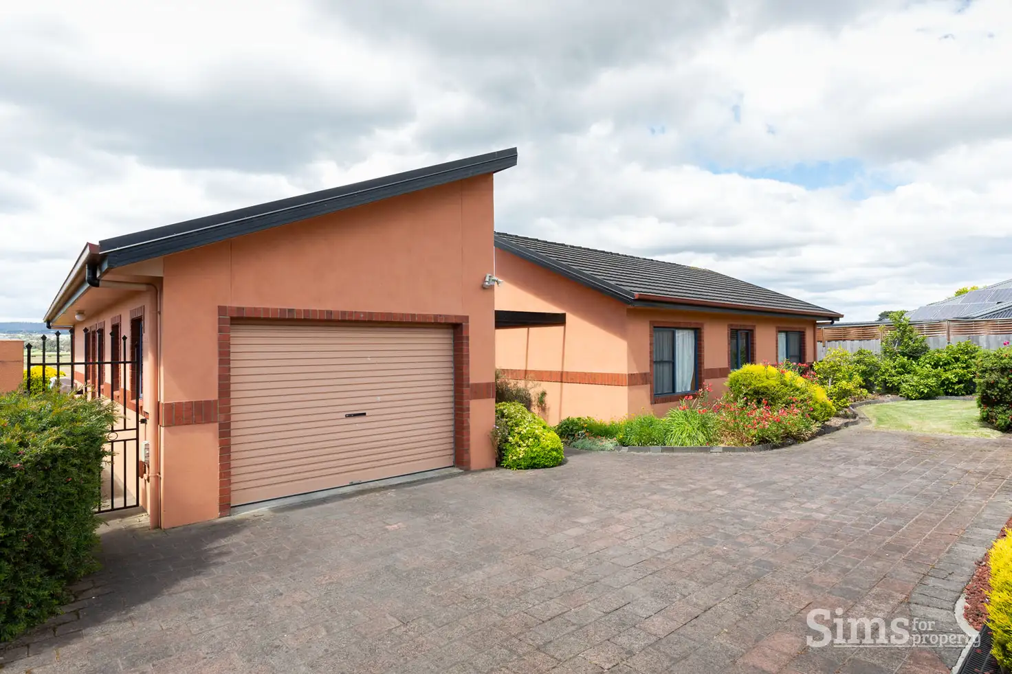 Main view of Homely townhouse listing, 37 Cleghorn Avenue, Riverside TAS 7250