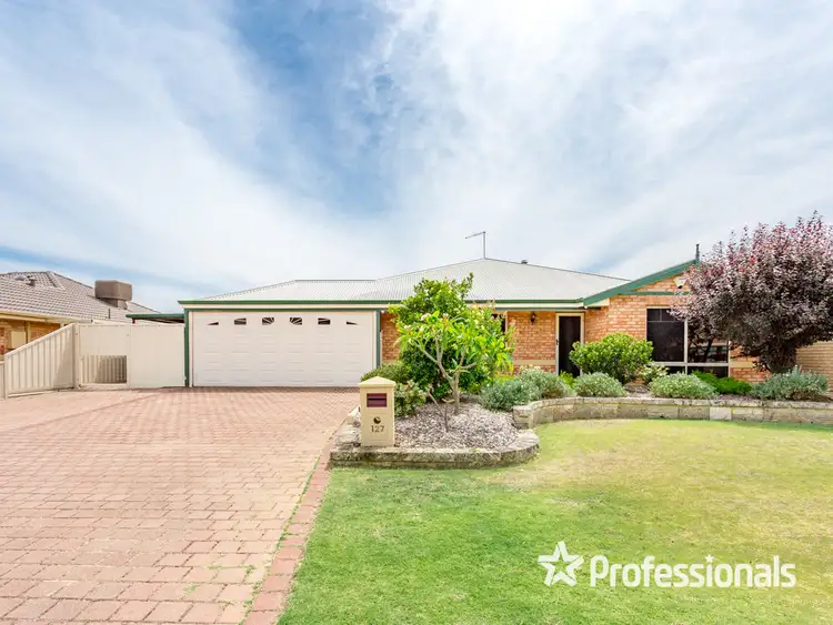 127 Brown Crs, Seville Grove WA 6112