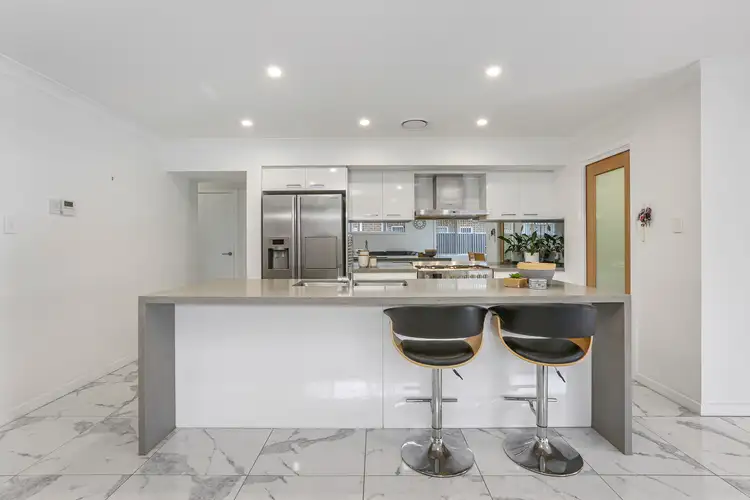 Second view of Homely house listing, 7 Alkira Circuit, Horsley NSW 2530