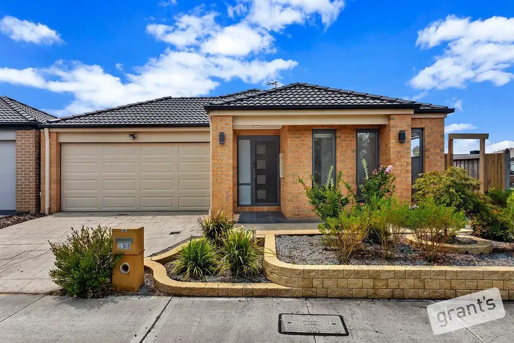 Main view of Homely house listing, 126 Primrose Avenue, Officer VIC 3809