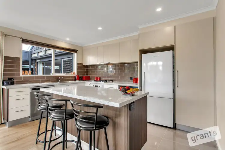 Second view of Homely house listing, 44 Murdoch Avenue, Narre Warren VIC 3805