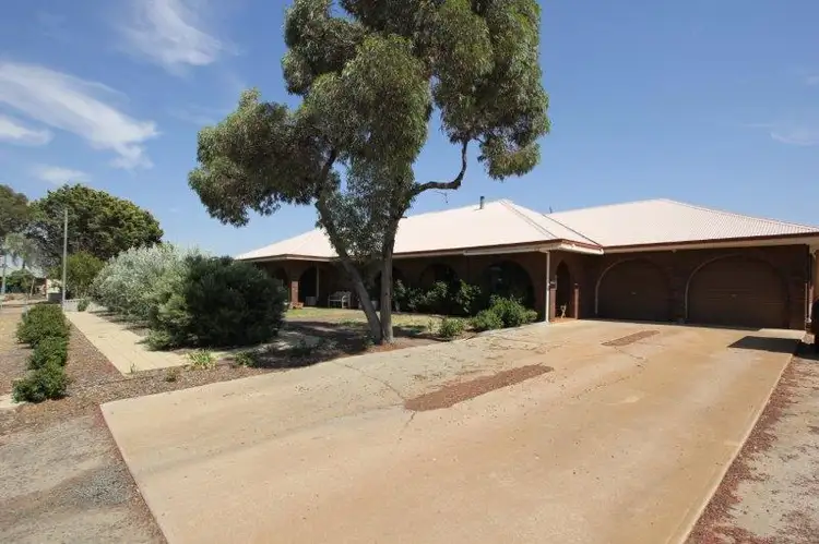 Fourth view of Homely house listing, 4 - 6 Cowan Way, Merredin WA 6415