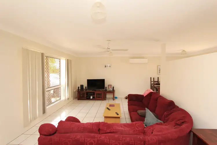 Second view of Homely house listing, 32 Dunbar Crescent, Wulguru QLD 4811