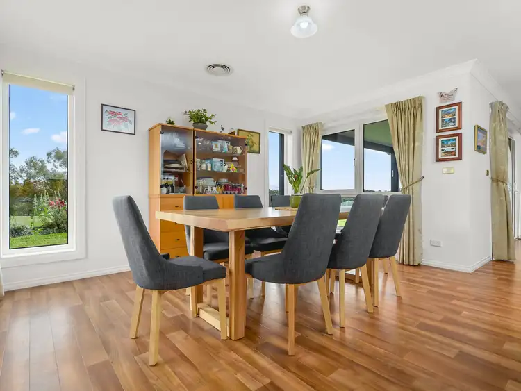 Fifth view of Homely house listing, 33 Rosa Court, Kyneton VIC 3444