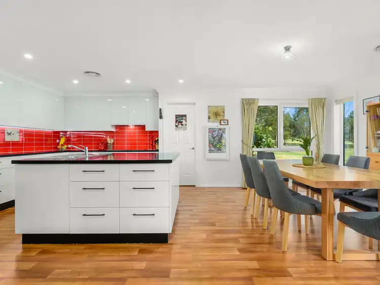 Sixth view of Homely house listing, 33 Rosa Court, Kyneton VIC 3444