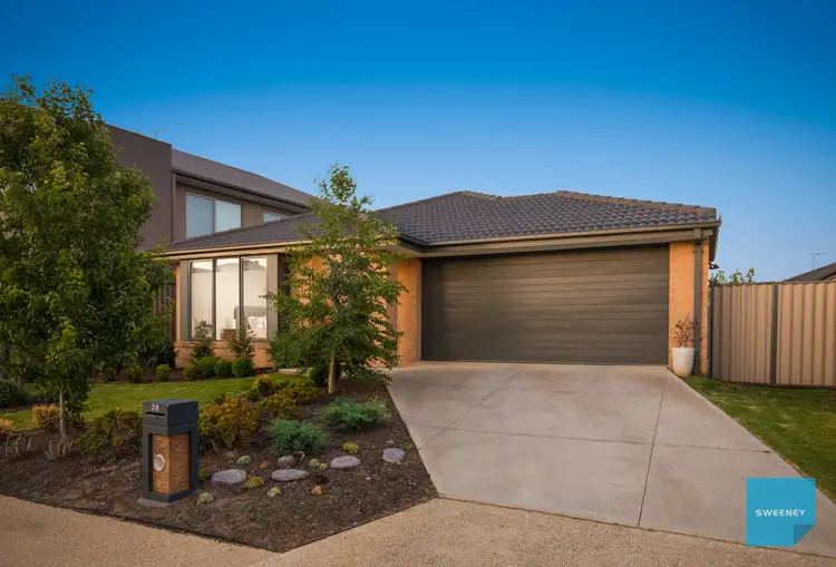 38 Sunningdale Drive, Hillside VIC 3037