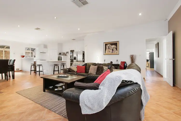 4 Gold Lane, Iluka WA 6028