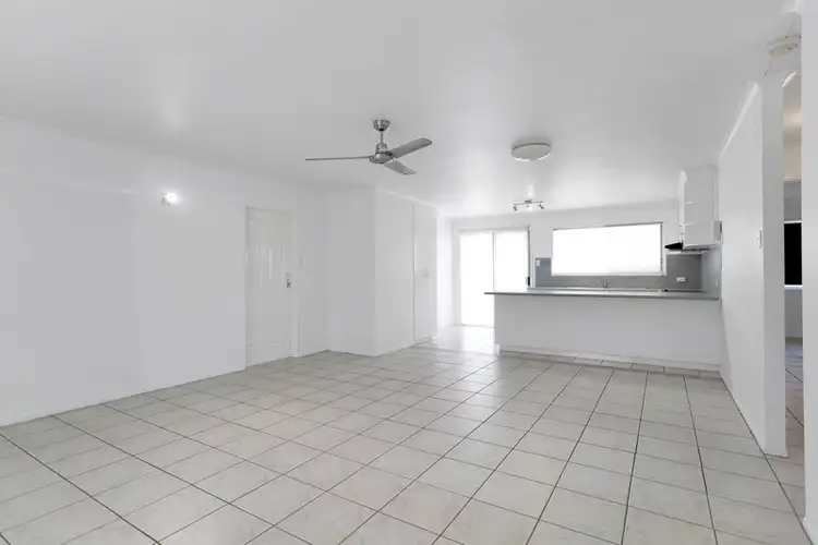 Fifth view of Homely unit listing, 3/379 Shakespeare Street, West Mackay QLD 4740