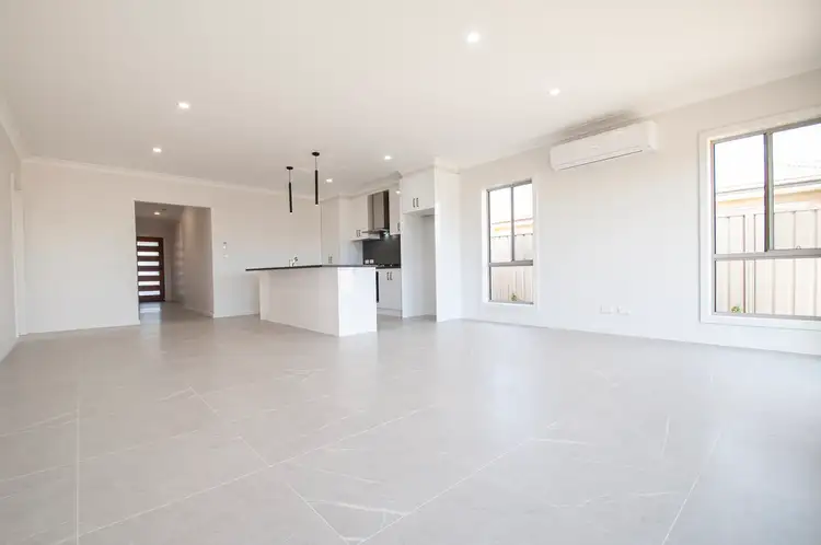 Fifth view of Homely house listing, 31 Scremin Grove, Griffith NSW 2680