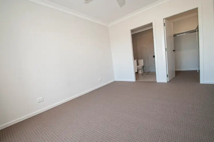 Seventh view of Homely house listing, 31 Scremin Grove, Griffith NSW 2680