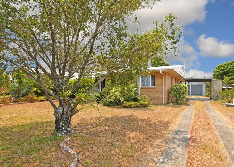 Second view of Homely house listing, 6 SMITH STREET, Urangan QLD 4655