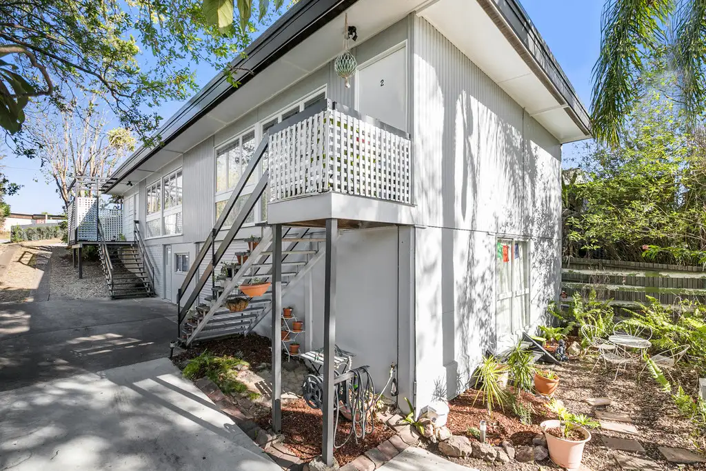 Main view of Homely house listing, 10 Lowanna Street, Kenmore QLD 4069