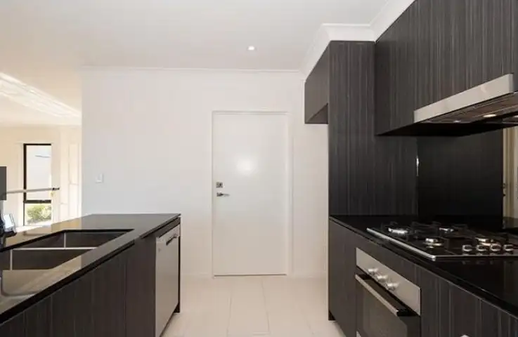 Third view of Homely townhouse listing, 27/1 Ancora Crescent, Hope Island QLD 4212