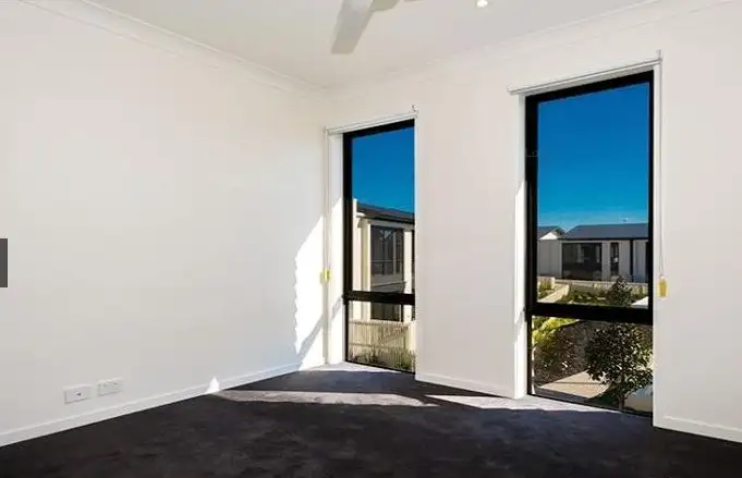Fourth view of Homely townhouse listing, 27/1 Ancora Crescent, Hope Island QLD 4212