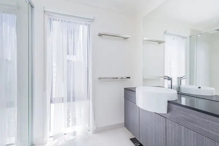 Fifth view of Homely townhouse listing, 27/1 Ancora Crescent, Hope Island QLD 4212