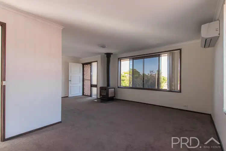 Fifth view of Homely house listing, 5 Gadara Place, Tumut NSW 2720