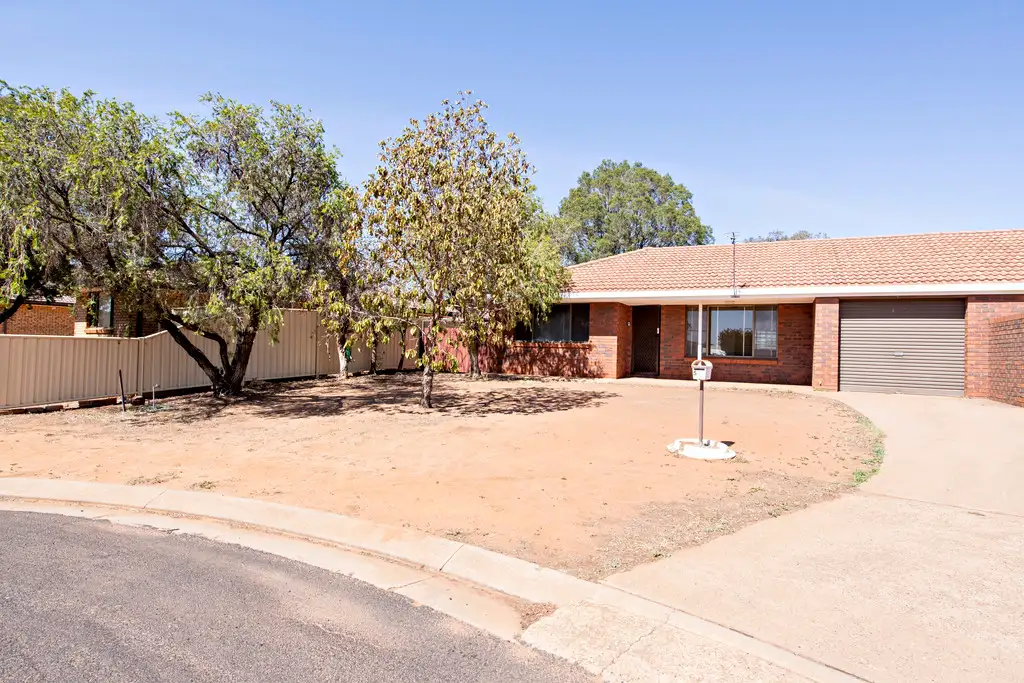 Main view of Homely house listing, 5 Rainbow Place, Dubbo NSW 2830