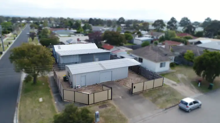 Second view of Homely house listing, 10 Hosie Street, Bairnsdale VIC 3875
