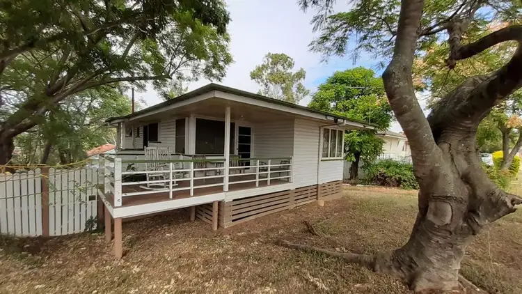 36 Aspinall Street, Leichhardt QLD 4305