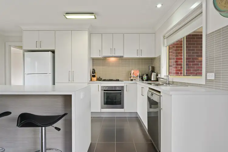 Sixth view of Homely unit listing, 2/45 Gordon Street, Wodonga VIC 3690