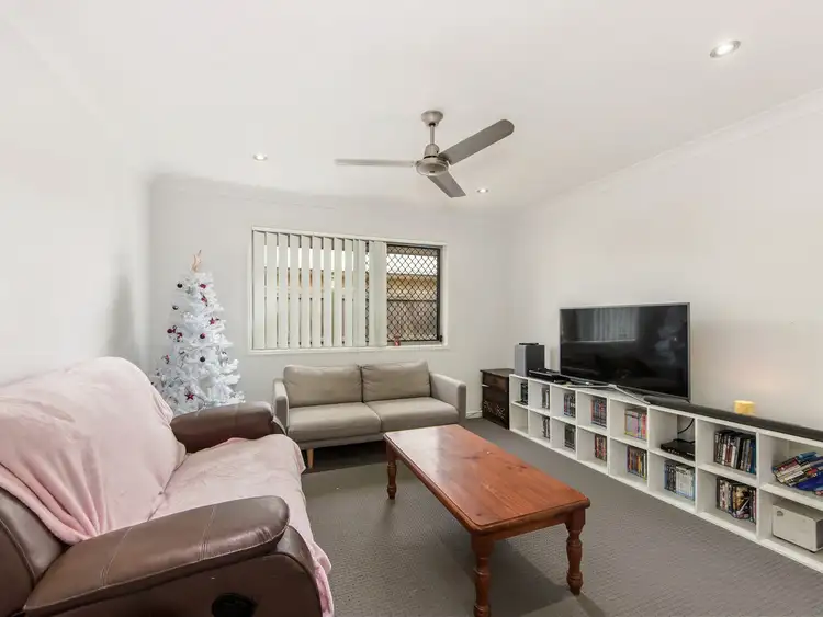 Second view of Homely house listing, 6 Kylah Court, Yamanto QLD 4305