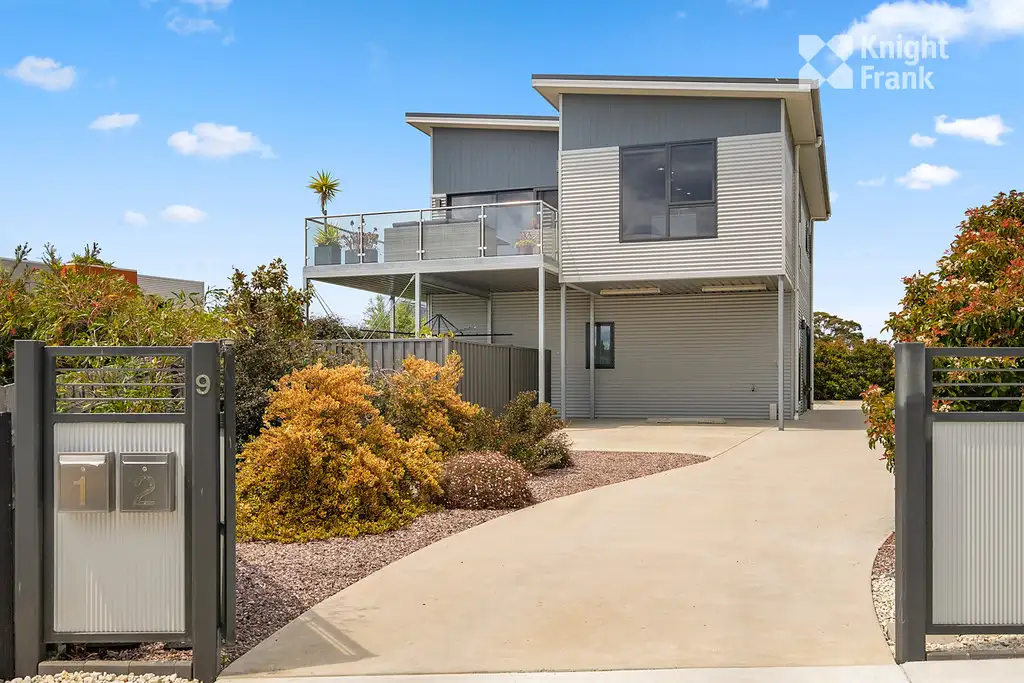 Main view of Homely unit listing, 1/9 Meredith Court, Swansea TAS 7190