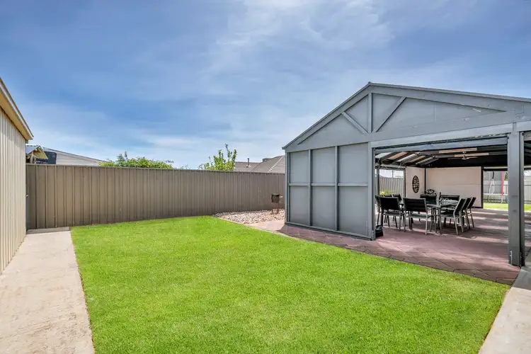 Fifth view of Homely house listing, 16 Vines Cross Crescent, Onkaparinga Hills SA 5163