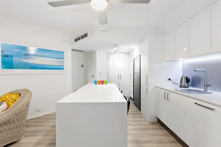 Sixth view of Homely apartment listing, 321-323/99 Griffith Street, Coolangatta QLD 4225