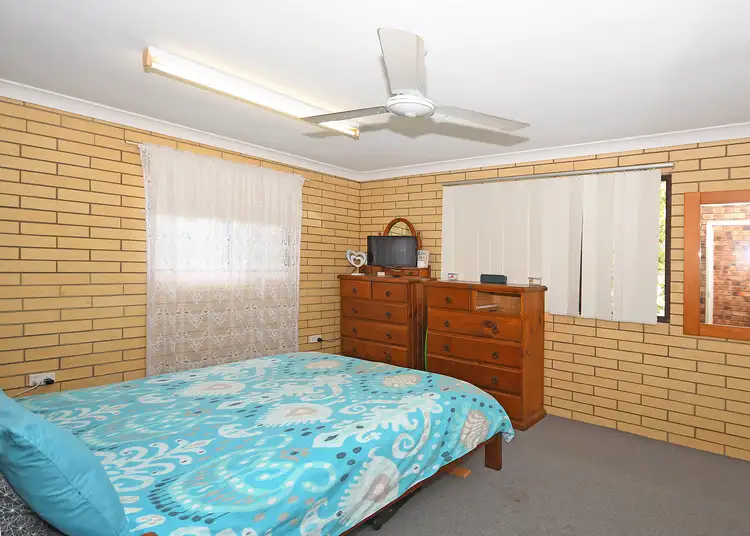 Seventh view of Homely house listing, 117 Limpus st, Urangan QLD 4655