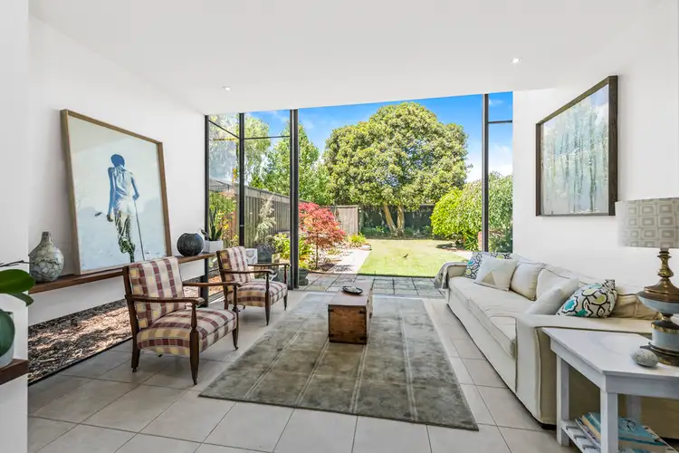 4 James Street, Brighton VIC 3186