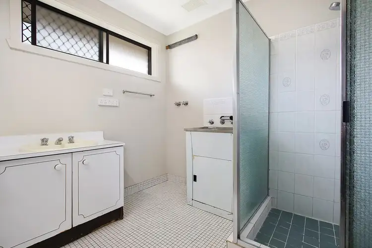 Seventh view of Homely unit listing, 3/367 Douglas Road, Lavington NSW 2641