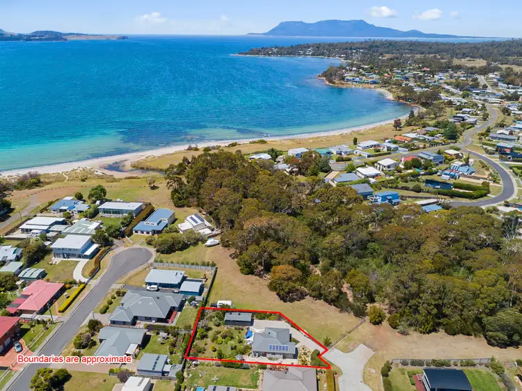 39 Strawberry Hill Court, Orford TAS 7190