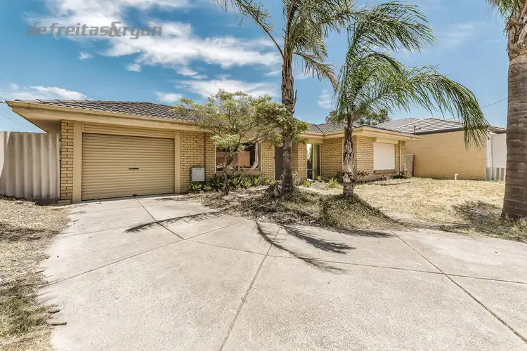 Second view of Homely house listing, 7 Dulverson Place, South Lake WA 6164