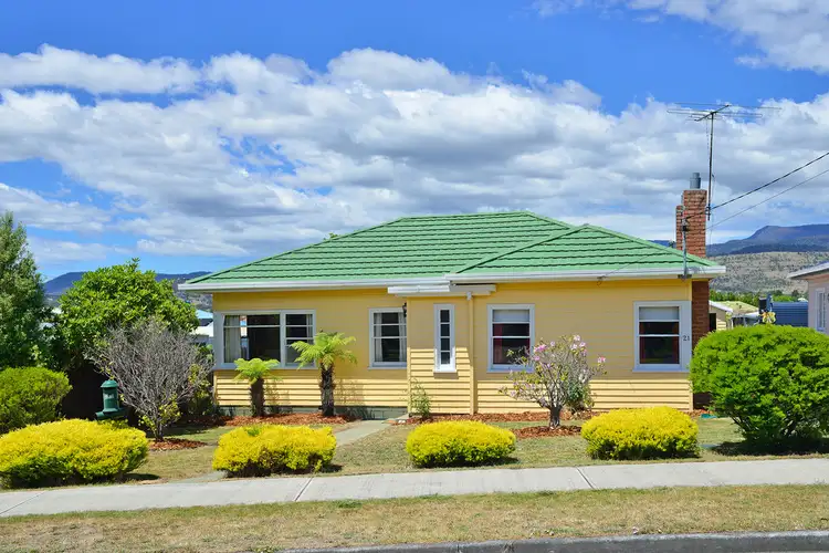 21 North Crescent, New Norfolk TAS 7140