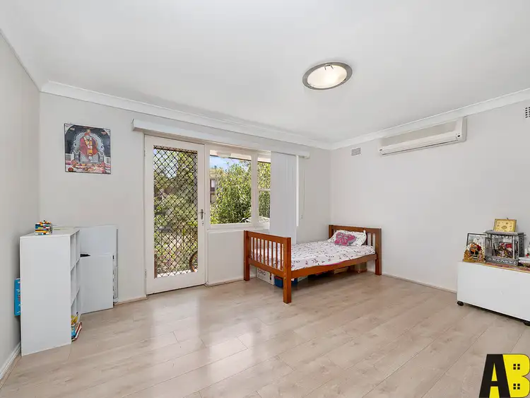 6/10 ALLEN STREET, Harris Park NSW 2150
