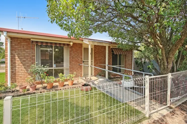 Main view of Homely unit listing, 1/21 Crofton Street, Benalla VIC 3672