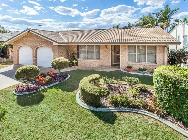 10 Vaucluse Crescent, Petrie QLD 4502
